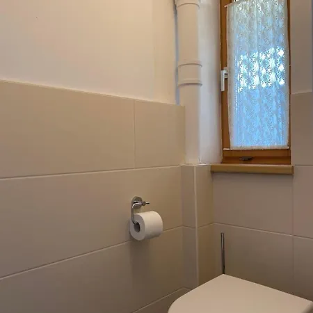 Wohne Im Gruenen/innsbruck/4 Pax אינסברוק