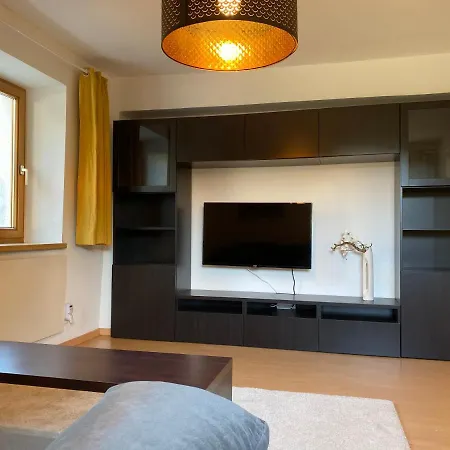 Wohne Im Gruenen/innsbruck/4 Pax *